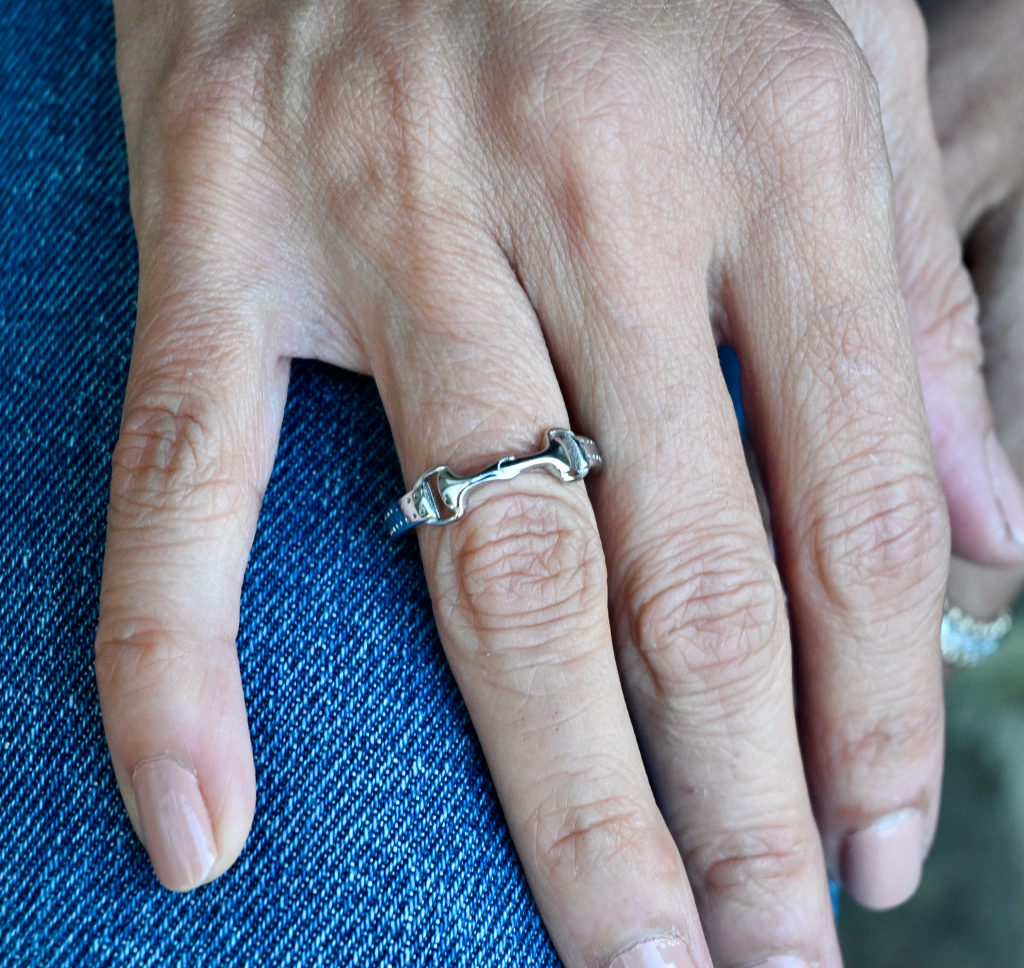 AWST Int'l Sterling Silver Snaffle Bit Ring